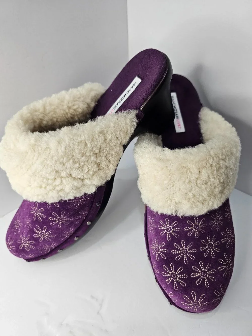 Purple and white Shoes.  Size: 9 w